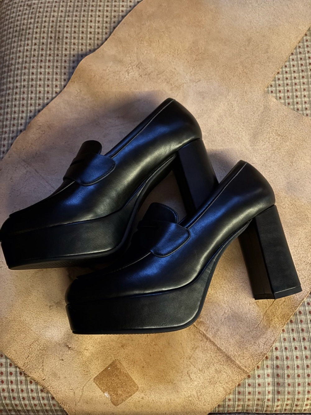 Y-Not ?Black Leather platform Chunky Slip-On Penny Loafers - Picture 3 of 5